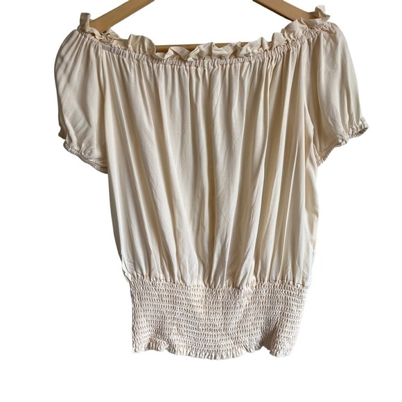 Kate Kasin Short Sleeve Ruffle Off Shoulder Top Size  Medium NWT - Picture 5 of 7